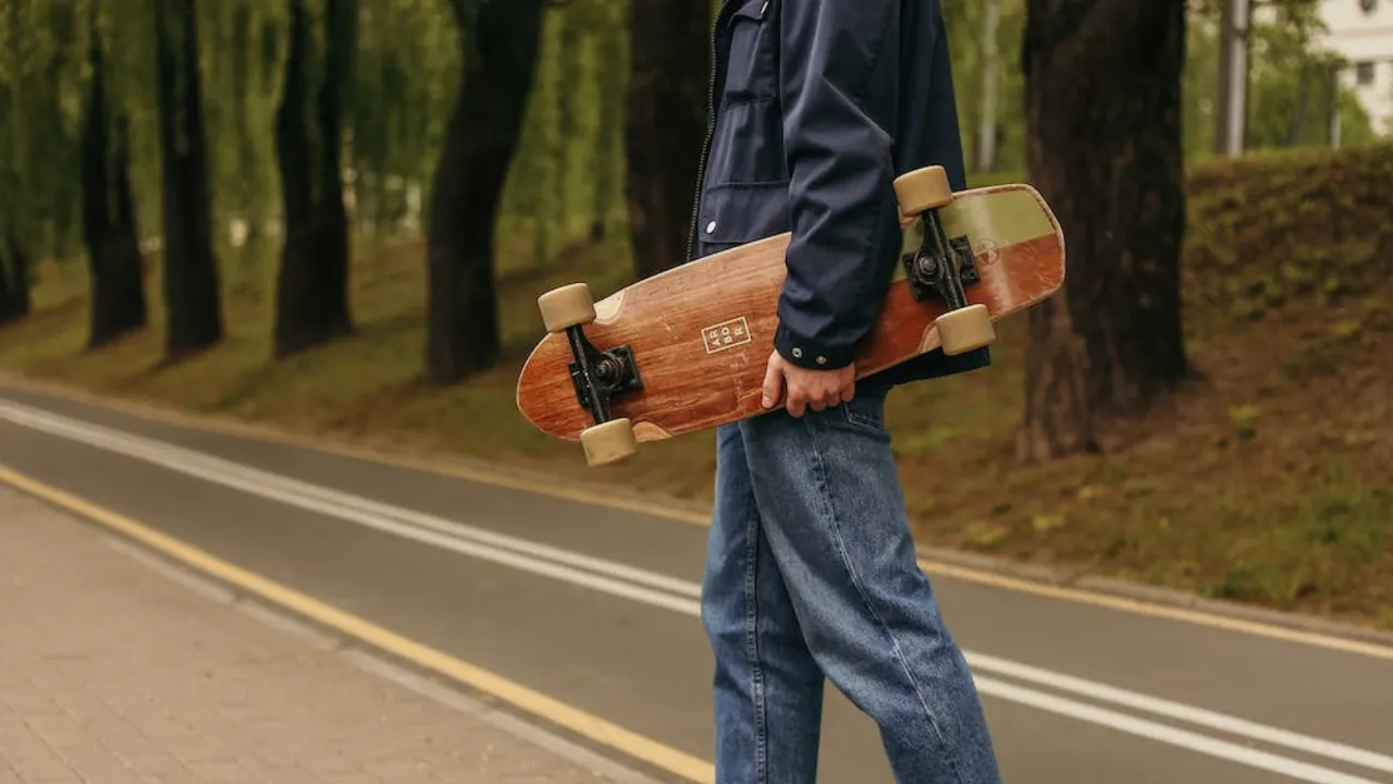 How Much Does a Skateboard Weigh