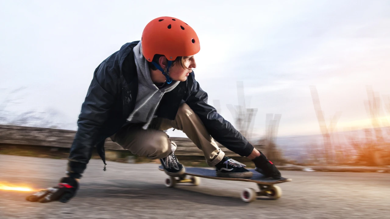 How to Maintain Speed on a Skateboard - Comprehensive Guide 1 How to maintain speed on a skateboard