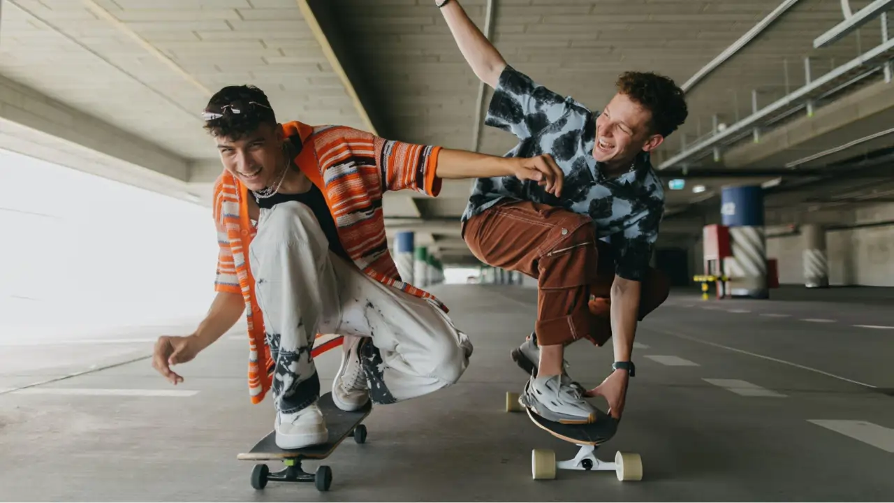 Top 8 Best Electric Skateboard for Adults - 2024 Reviews 1 best electric skateboard for adults